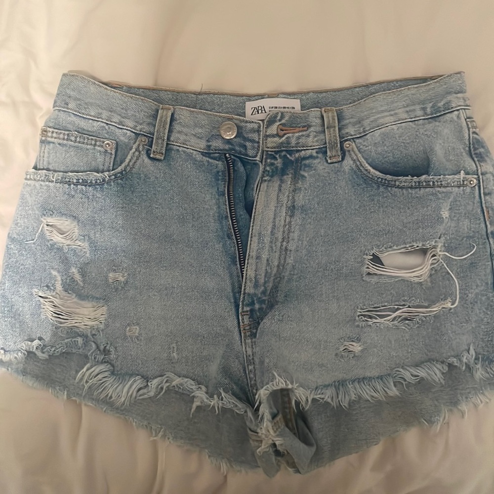 ZARA JEAN SHORTS
